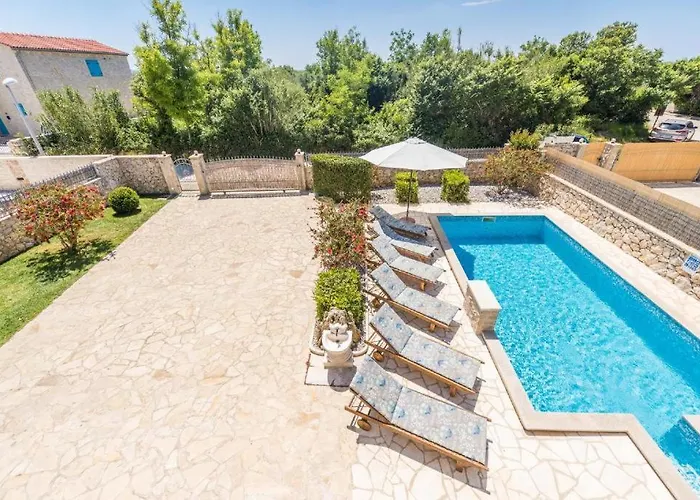 Villa With Heated Pool, Waterfall, Sandy - By Traveler Tourist Agency Krk - Id 2170 *