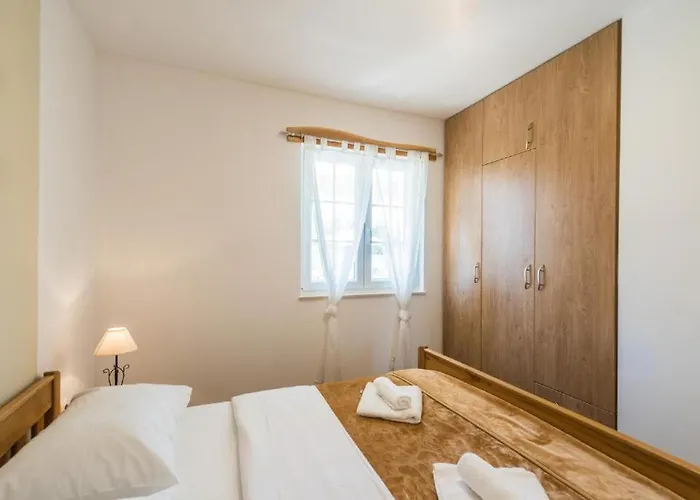 Villa With Heated Pool, Waterfall, Sandy - By Traveler Tourist Agency Krk - Id 2170