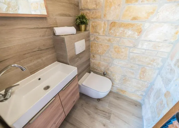 Villa With Heated Pool, Waterfall, Sandy - By Traveler Tourist Agency Krk - Id 2170