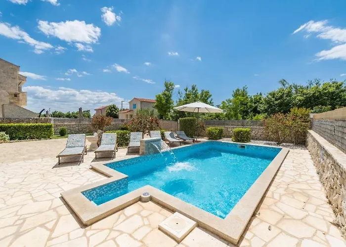 With Heated Pool, Waterfall, Sandy - By Traveler Tourist Agency Krk - Id 2170 Villa Privlaka (Zadar)